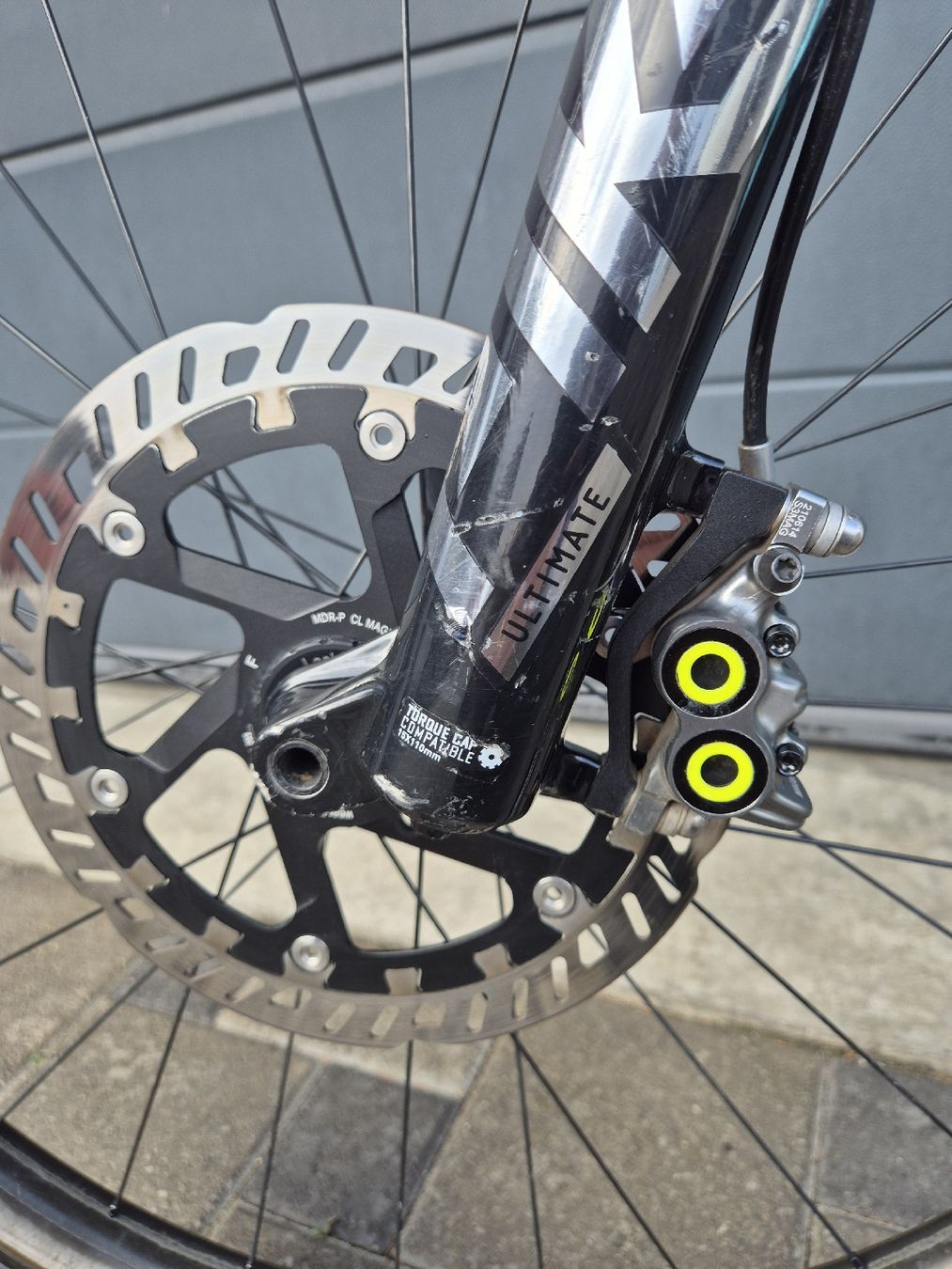 Canyon Biciclette: Canyon Spectral CF 9.0 mit neuem Rahmen – Usato da Hosenruck venduto da Powerfrosch 7