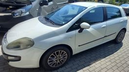 FIAT Punto 1.4 8V ab Platz