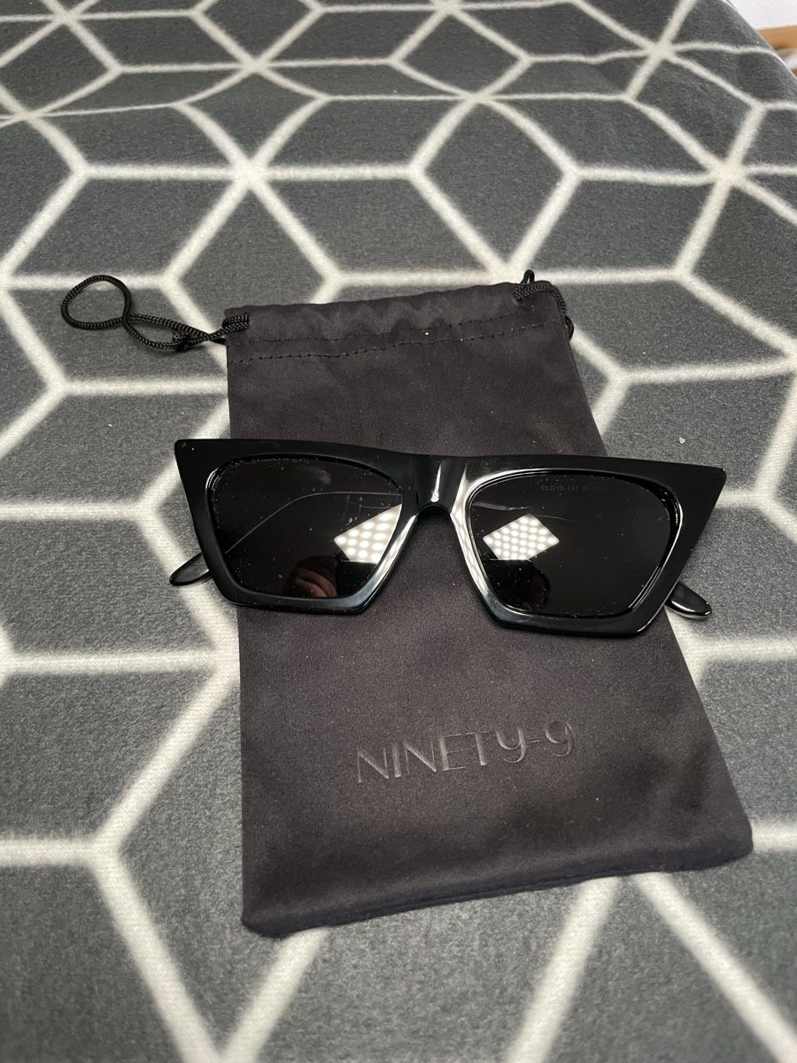 Brillen & Gläser: Sonnenbrille in Schwarz - Ninety9 CLASSY – Neu (gemäss Beschreibung) aus Rheineck von cha_p9qy