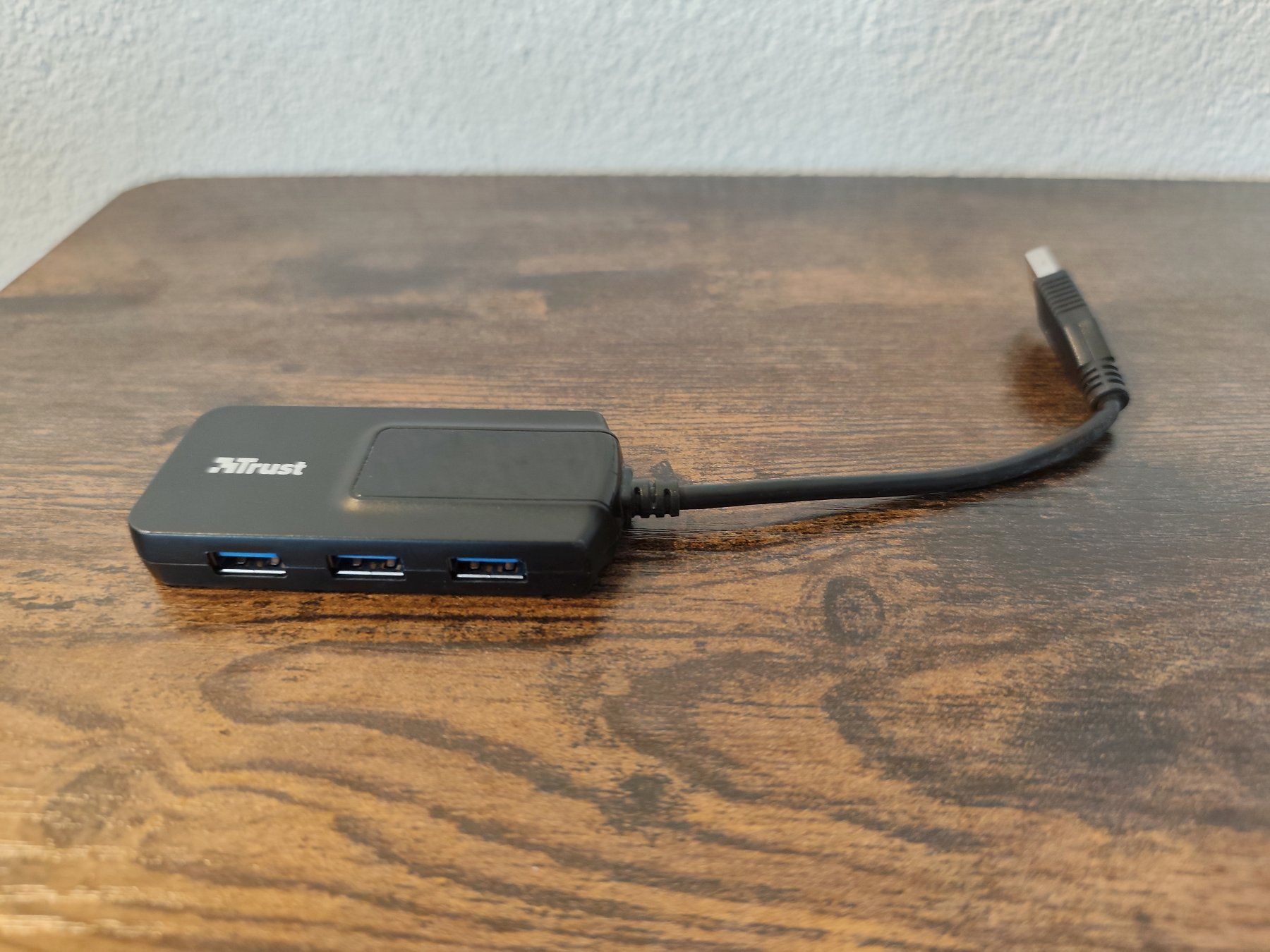 Hub & Switch: Trust USB 3.0 HUB | 4x Ports | ab 1 CHF – Usato da Altstätten SG venduto da Michaelious 1