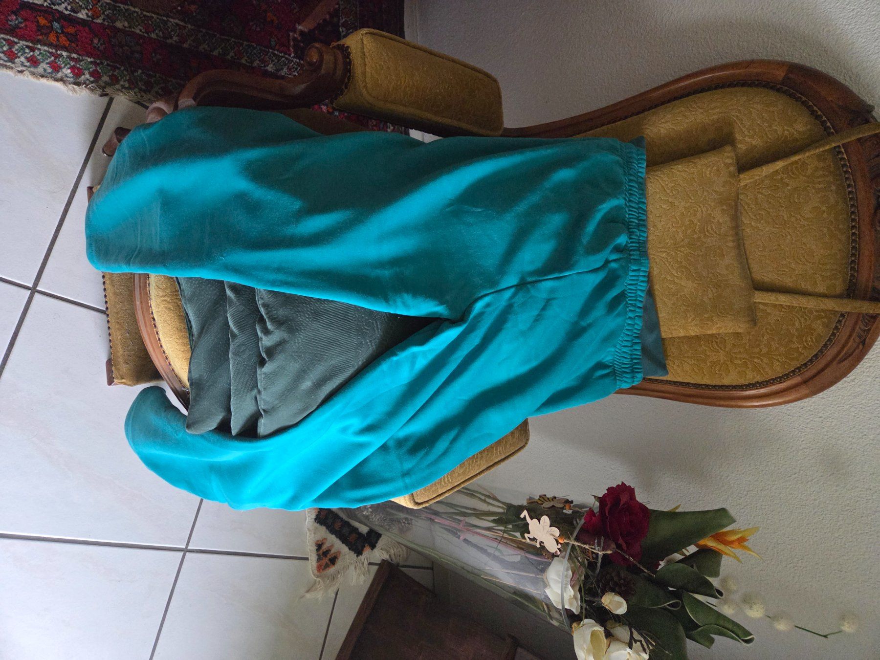Pantaloni: Pantalon de jogging Chicorée, turquoise, taille M – Usato da Brügg BE venduto da rup_p6cw 3