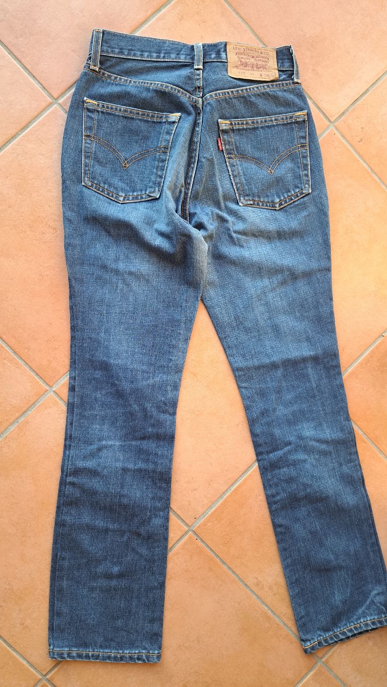 Levi's Jeans: Levi's 525 Jeans, Grösse W28 L30 – Usato da Riehen venduto da Chimpara 1
