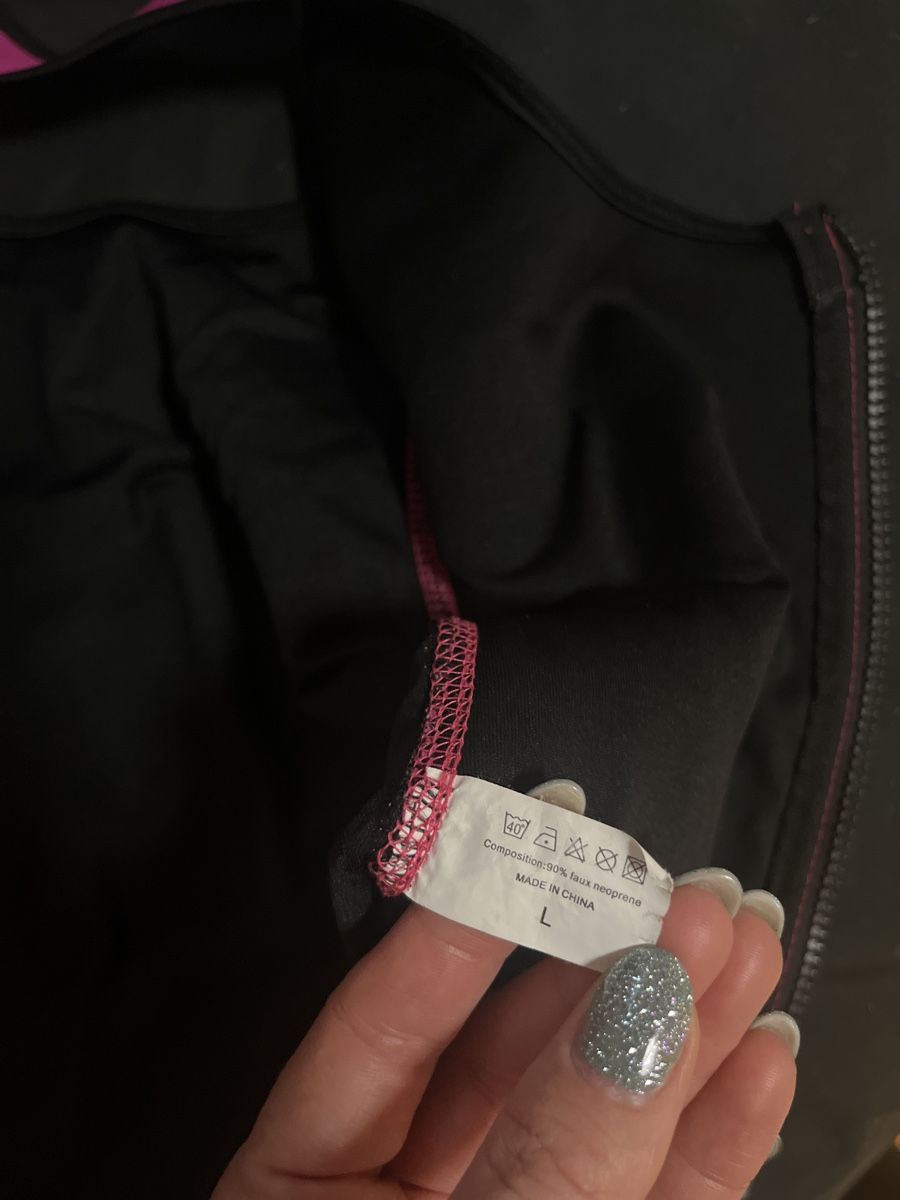 Sonstige Unterwäsche: Figurformende Weste Gr. M  - pink/schwarz - – Gebraucht aus Kaisten von saleforfun 1