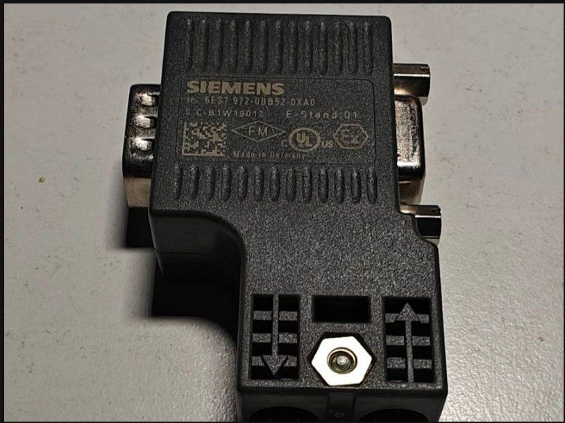 Siemens Composants électroniques: Siemens SPS-BUS Stecker – D'occasion à Safenwil par Tamaria 1