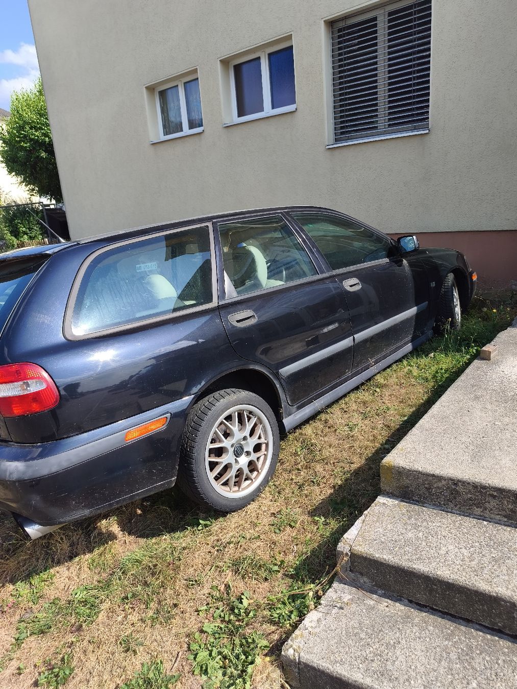 Volvo Automobili: Volvo V40 – Usato da Rohrbach venduto da markus1998 1