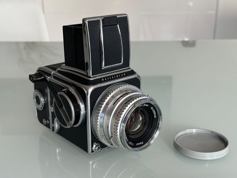 HASSELBLAD : OBJECTIF CARL ZEISS 1 : 5,6 f250m/m - EN TRES