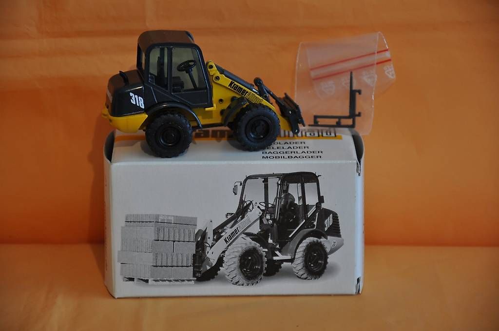 Modellbausätze & Standmodelle: KRAMER 318 Radlader – Neu (gemäss Beschreibung) aus Mitlödi von worker04 1