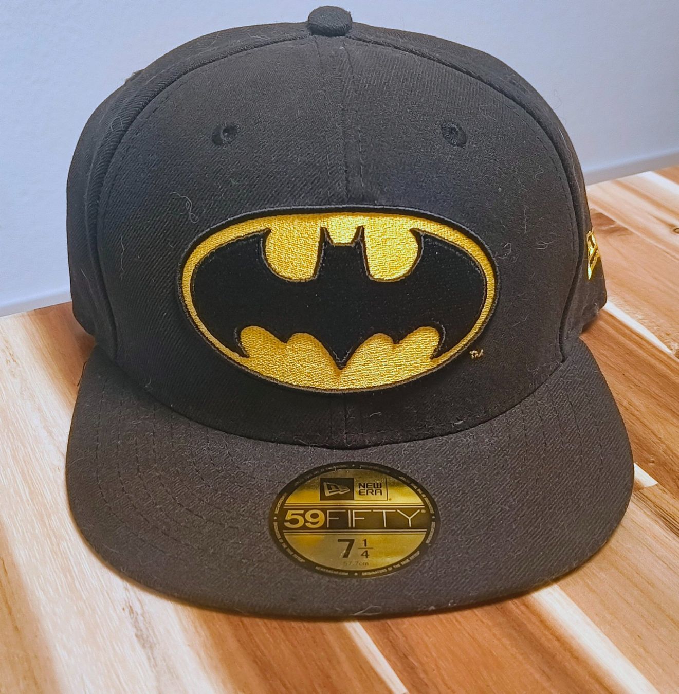 Altro in  Abbigliamento & Accessori: Batman New Era Cap Grösse 7 3/8 – Usato da Olten venduto da Pungseon2x
