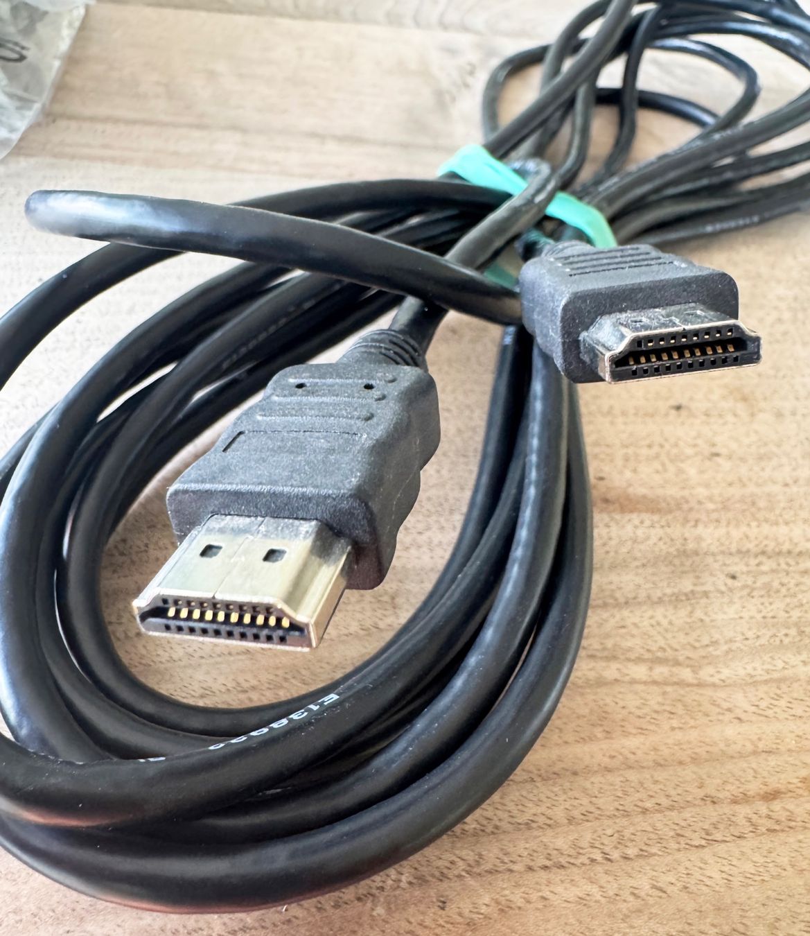 Kabel: Cable HDMI 5m – Gebraucht aus Biel/Bienne von Philemon02