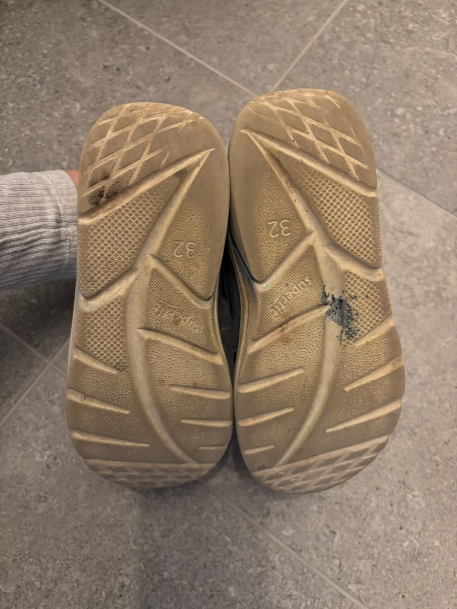 Superfit Chaussures hommes: Super-Fit, Goretex-Sneaker, Gr. 32 – D'occasion à Schönenberg ZH par CorsoBaccarini 3