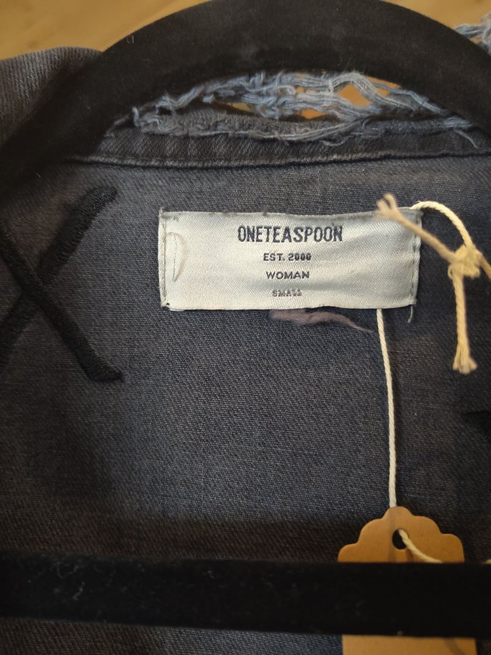 Giacche: ONETEASPON jeans jacke Schwarz S – Usato da Losone venduto da ell_nora89 2
