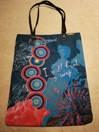 Desigual Umhängetasche dunkelblau bunt guter Zustand