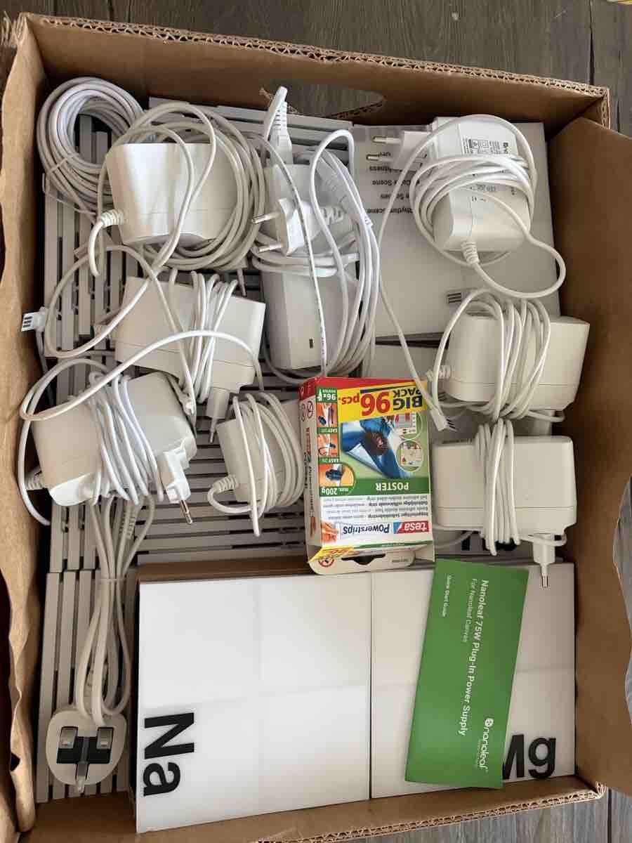 Nanoleaf Lampen: Nanoleaf Canvas 15 Panels + Base – Gebraucht aus Olten von MrSimpson 1