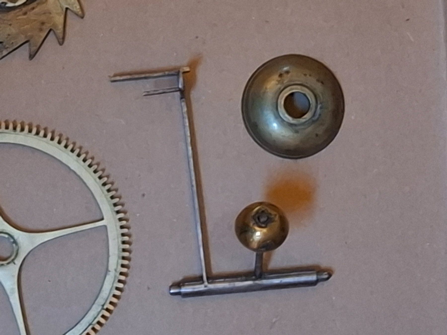 Orologi da terra & Orologi da parete: Ensemble de pièces pour horloge Comtoise – Usato da Marsens venduto da jogocade 2