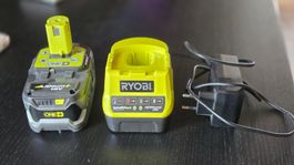 Ryobi ONE+ 18V Ladegerät mit 4.0Ah Lithium-Akku