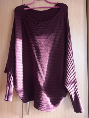 Pull oversize violet à côtes