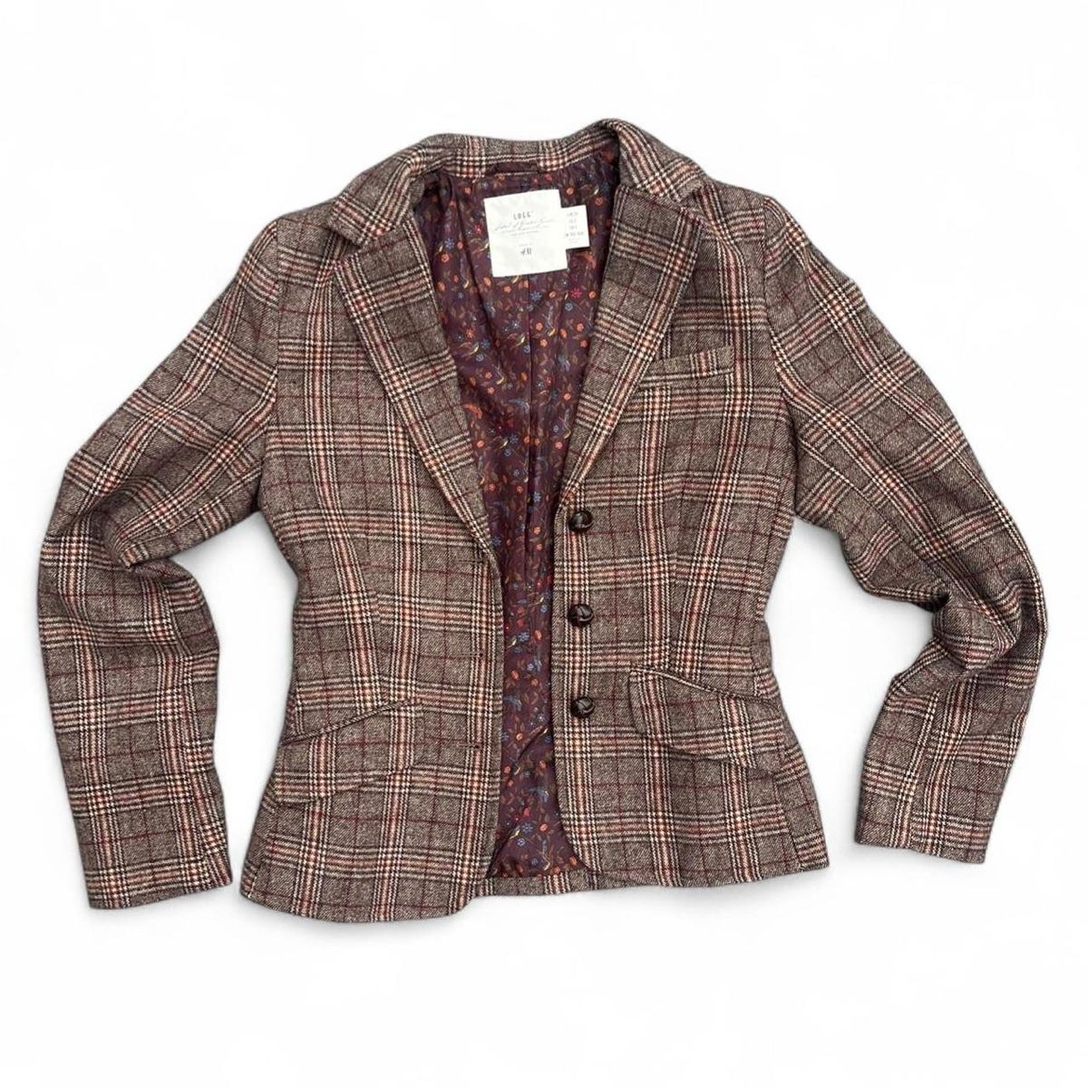 H&M Completi & Tailleur: Taillierter und cropped Anzug/Blazer – Usato da Riehen venduto da art_c76v