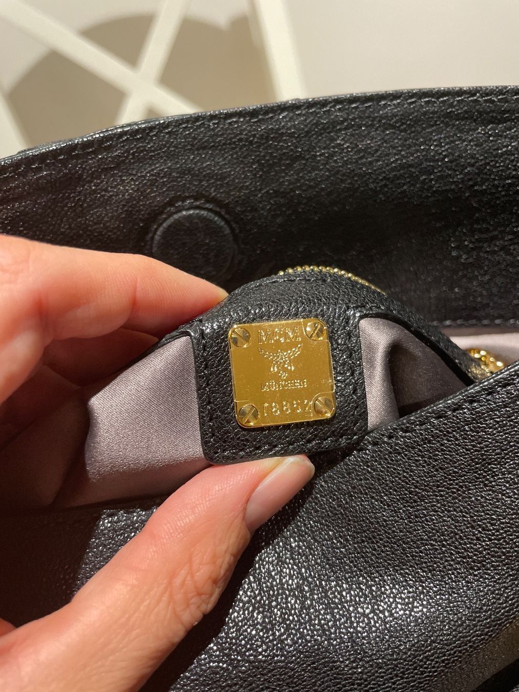 Mcm Borse da donna: MCM Tasche Leder – Usato da Wolfhausen venduto da CHRZOL 4