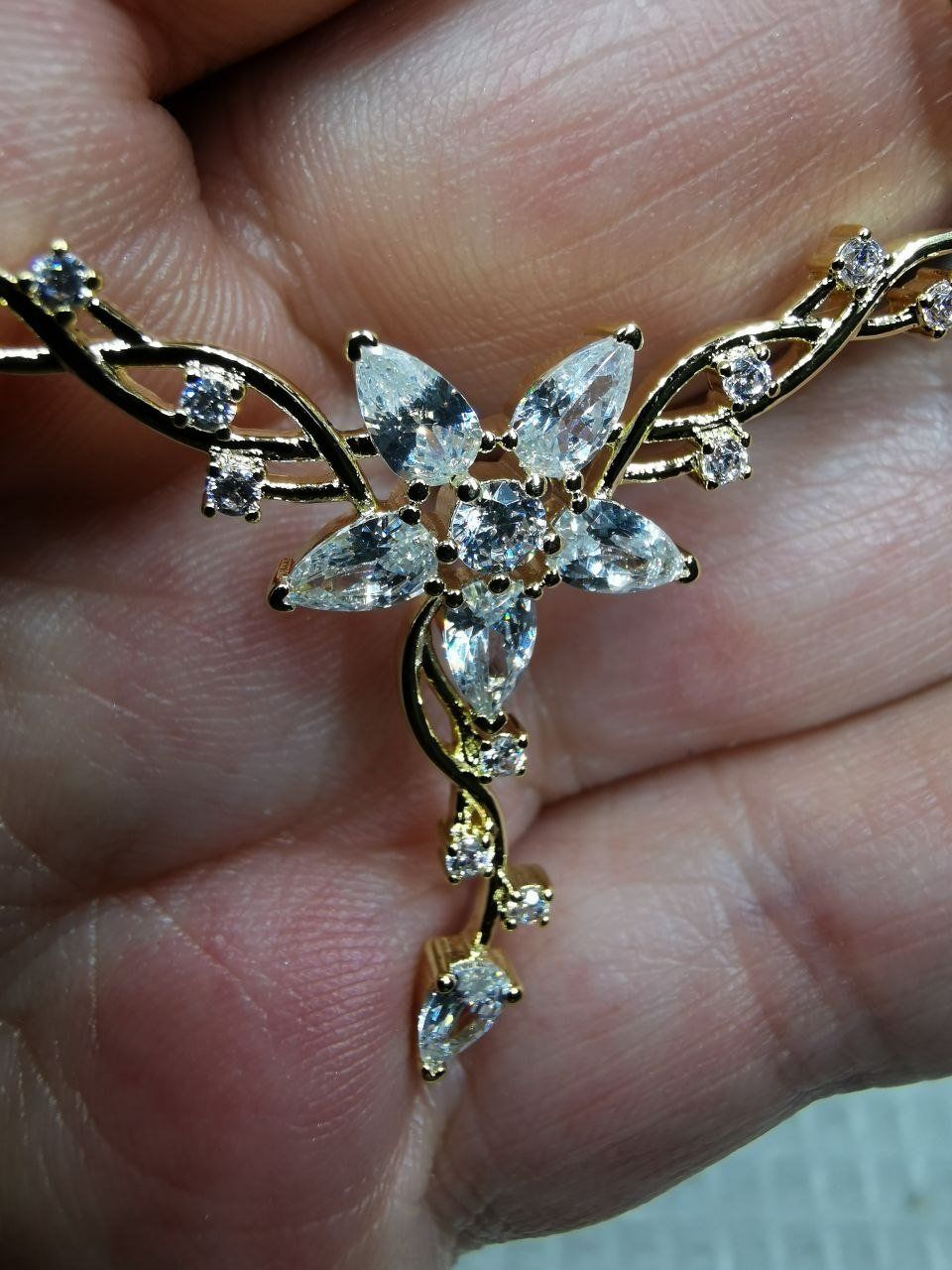 Catenine: Collier avec zircons – Nuovo e nell'imballaggio originale da Reconvilier venduto da Tsma67 8