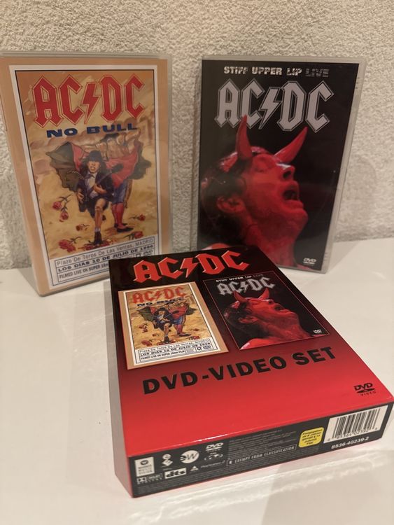 AC/DC No Bull & Stiff Upper Lip Konzert DVD‘s (Gebraucht) in Meiringen ...