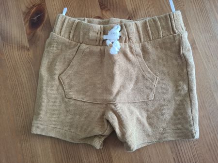 Kurze Hose Baby Grösse 74 6-9M C&A 