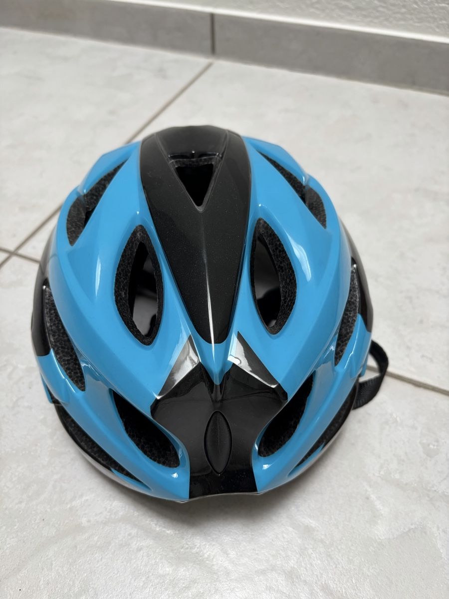 Caschi: Velohelm  – Usato da Oberriet SG venduto da R.S99 1