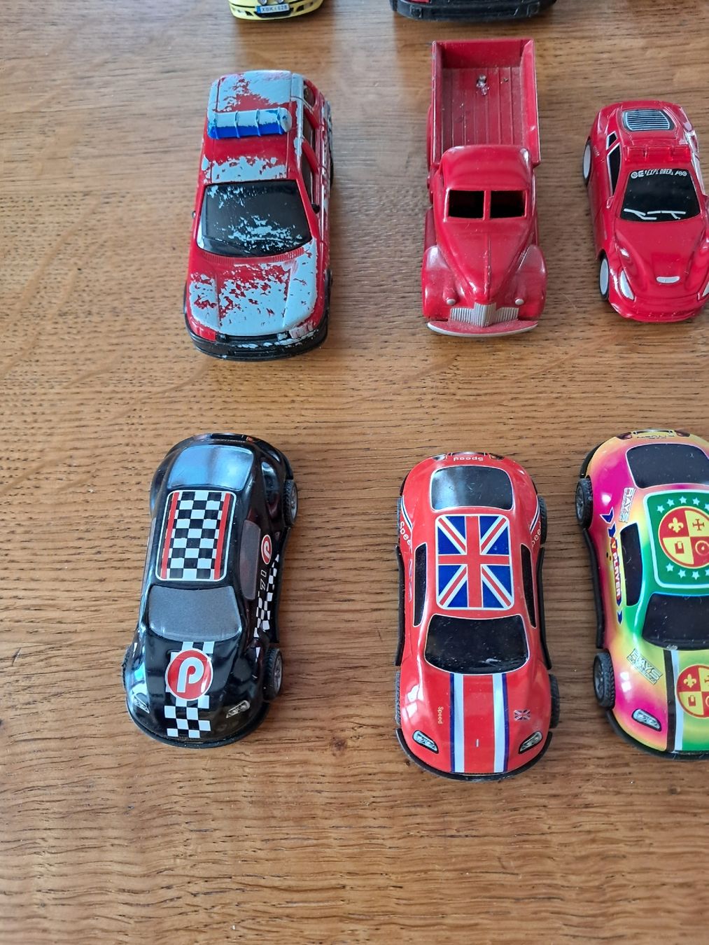 Spielzeuge: Lot de 12 petites voitures – Gebraucht aus Le locle von juliensaran 5