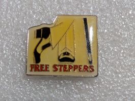 Ansteckpin 265: Free Steppers