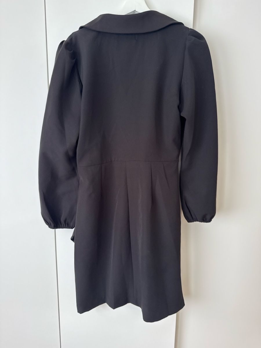 DKNY Vestiti: DKNY Kleid in Wickeloptik  – Usato da Arni AG venduto da goforluxery 2