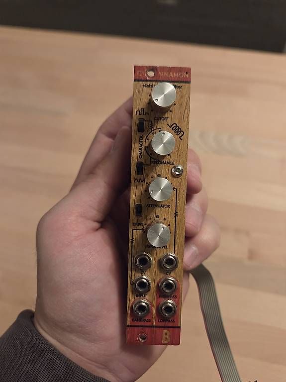 Strumenti musicali: Bastl Instruments Cinnamon Eurorack Modul – Usato da Zürich venduto da Flvr 3