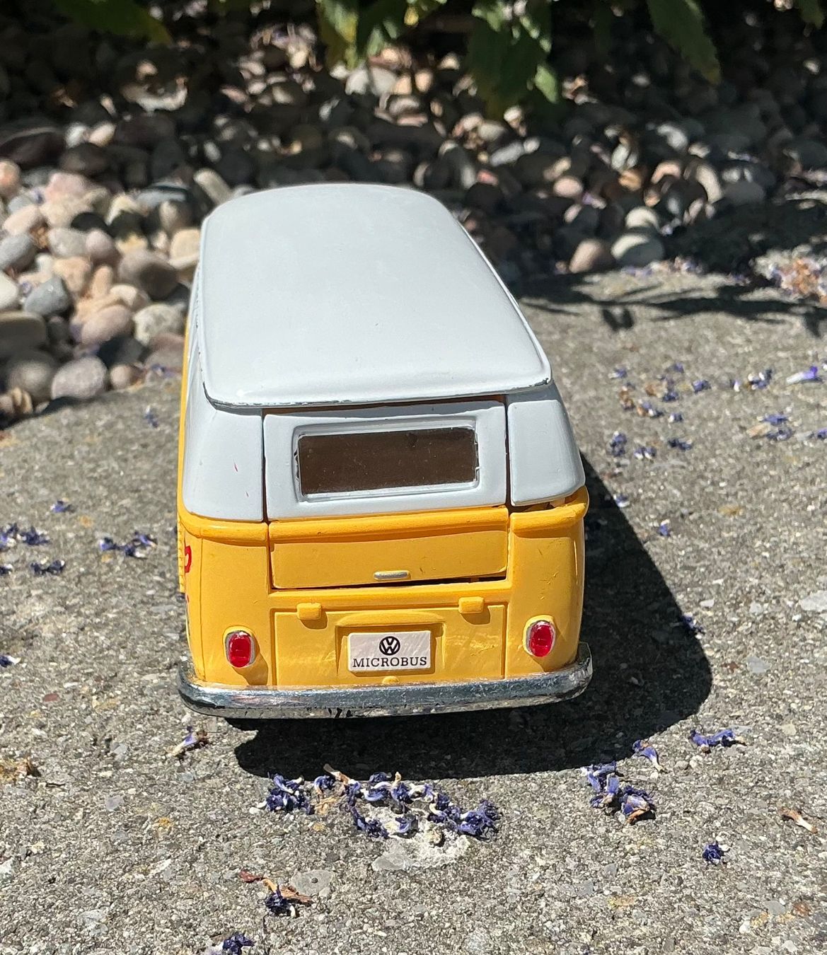 Spielzeuge: ÄLTERER VW BUS – Gebraucht aus Zell LU von Silvermemory 1