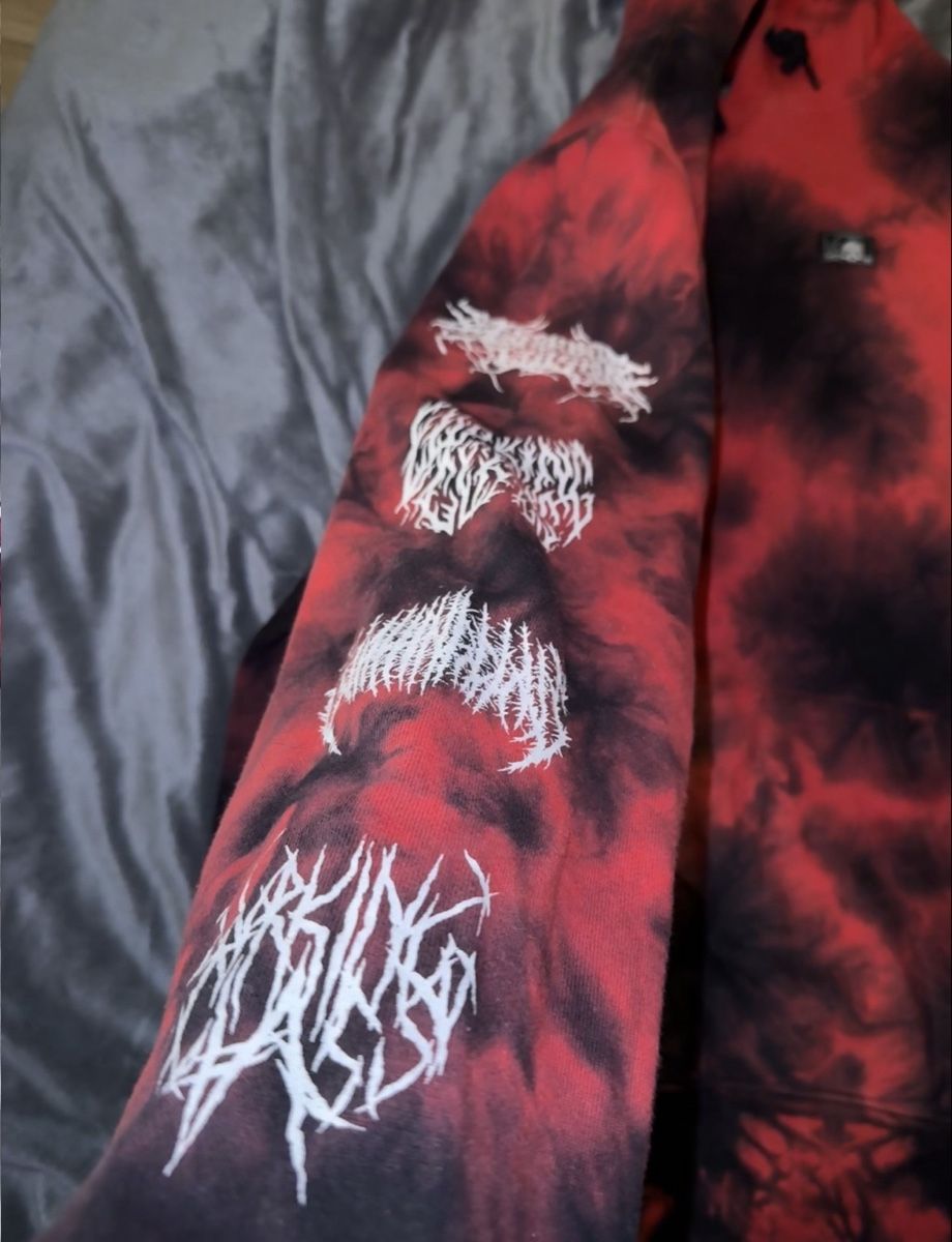Maglioni & Felpe: OVERSIZED HOODIE – Usato da Muri AG venduto da rah_x6jr 2