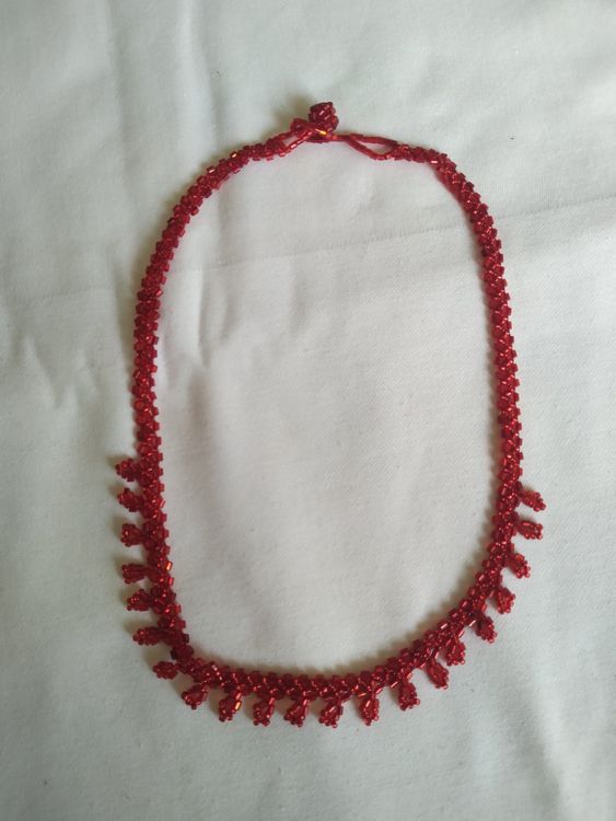 Collier en perles rouges - Montres & Bijoux
