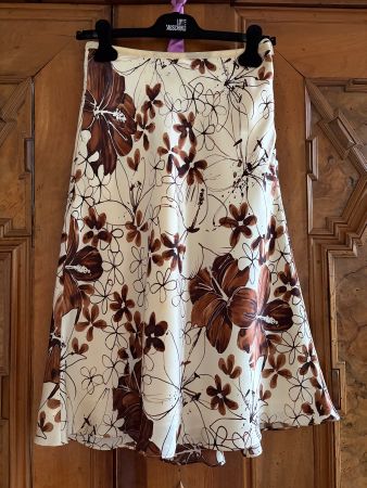 COAST Rock  Gr. Nr. 8 / 36/38 DE 100% Seide  wie NEU