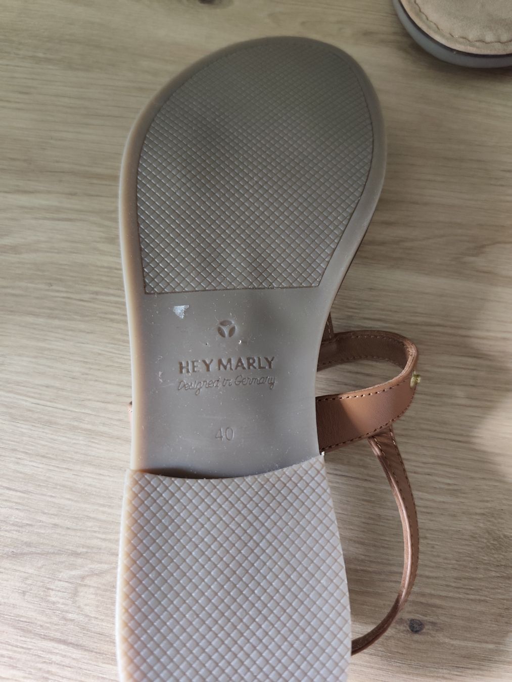Scarpe da donna: Hey Marly Sandale – Nuovo (secondo la descrizione) da Triesen venduto da XSally 2