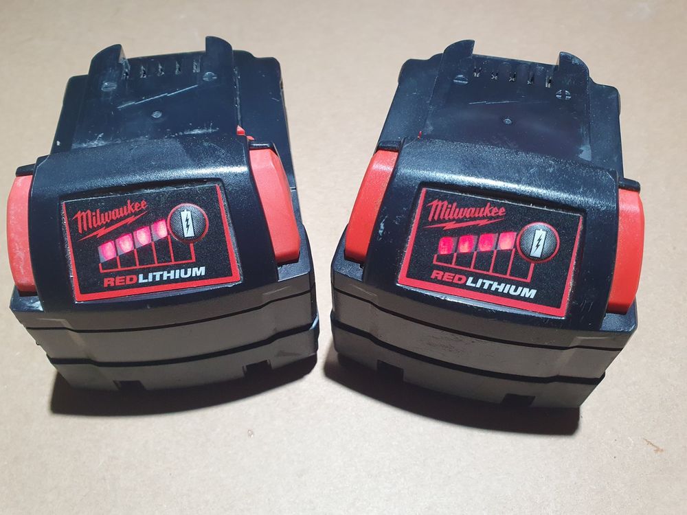 2 Milwaukee Akkus 18V 5Ah Gebraucht (Gebraucht) in Reutigen für CHF 60 ...