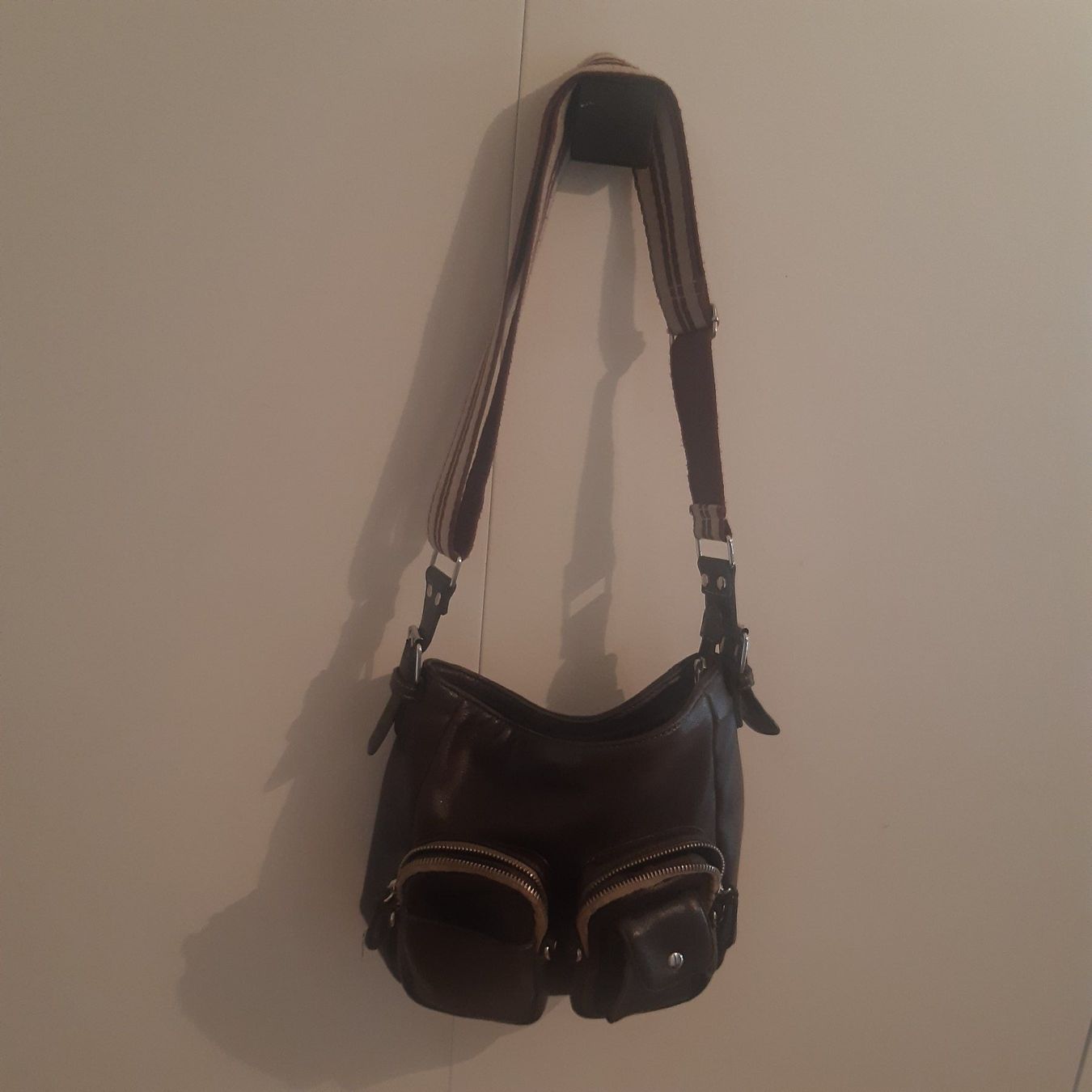 Taschen für Damen: Dunkelbraune Handtasche,Top Zustand! – Gebraucht aus Horgen von Amanda30 1