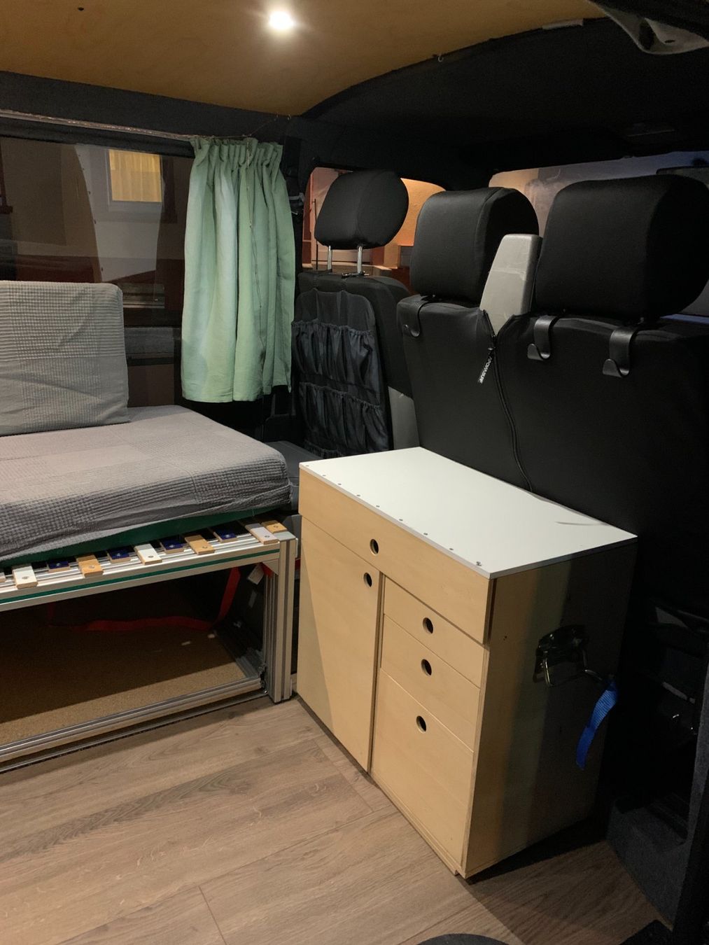 VW Veicoli da campeggio: VW T4 Campervan zu verkaufen – Usato da  venduto da  8