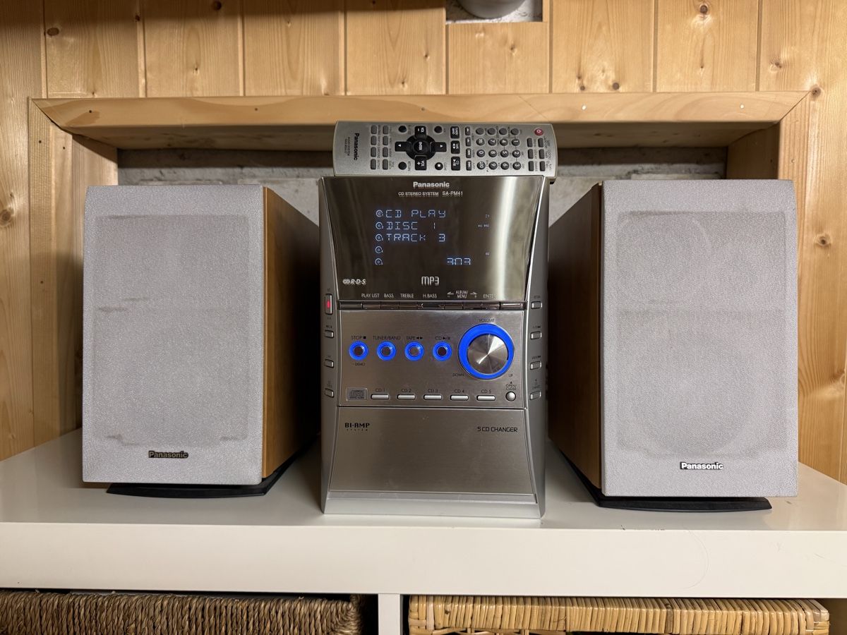 Panasonic Lettore multimediale & Streamer: Panasonic Stereoanlage SA-PM41 – Usato da Zürich venduto da Liam_Hess