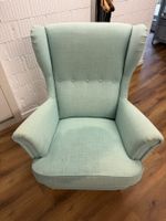 IKEA STRANDMON Ohrensessel mit Hocker, Mintgrün
