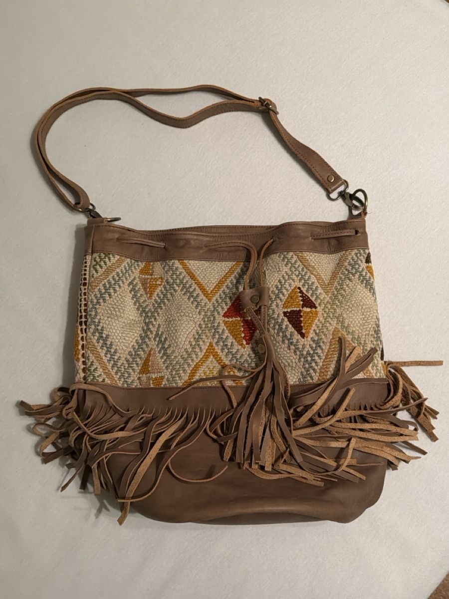 Taschen: Vintage Ledertasche mit Fransen – Neu (gemäss Beschreibung) aus Zürich von pinki736