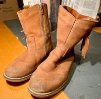 braune gefütterte Stiefeletten im Country-Style Gr. 35