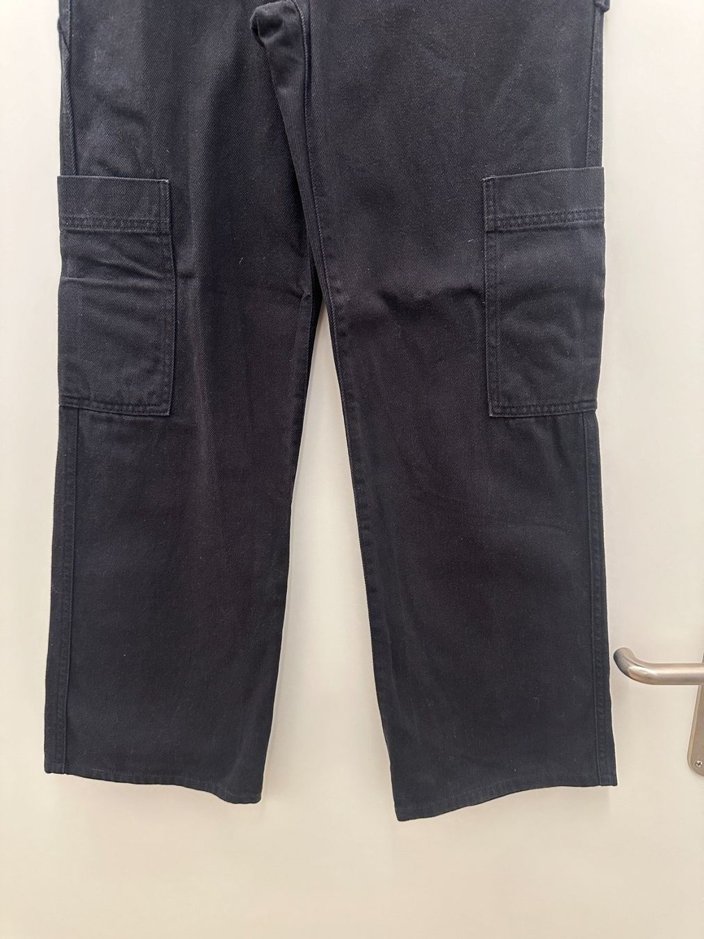 H&M Jeans: Cargo Jeans von H&M (36) – Usato da Urdorf venduto da ARJN 2