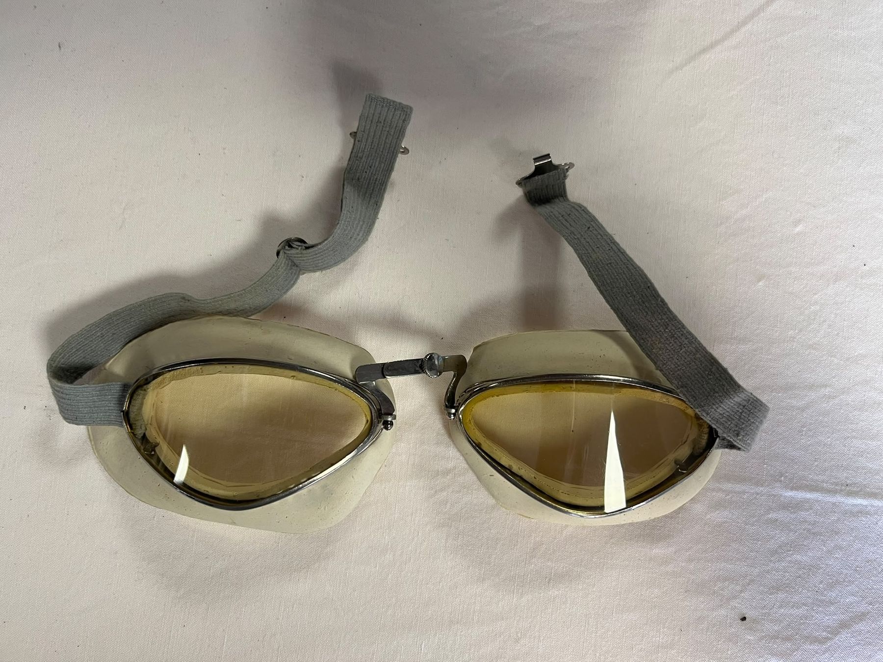 Lunettes & Verres: Schweizer Armeebrille – D'occasion à Wettingen par Nadja_Cri 1
