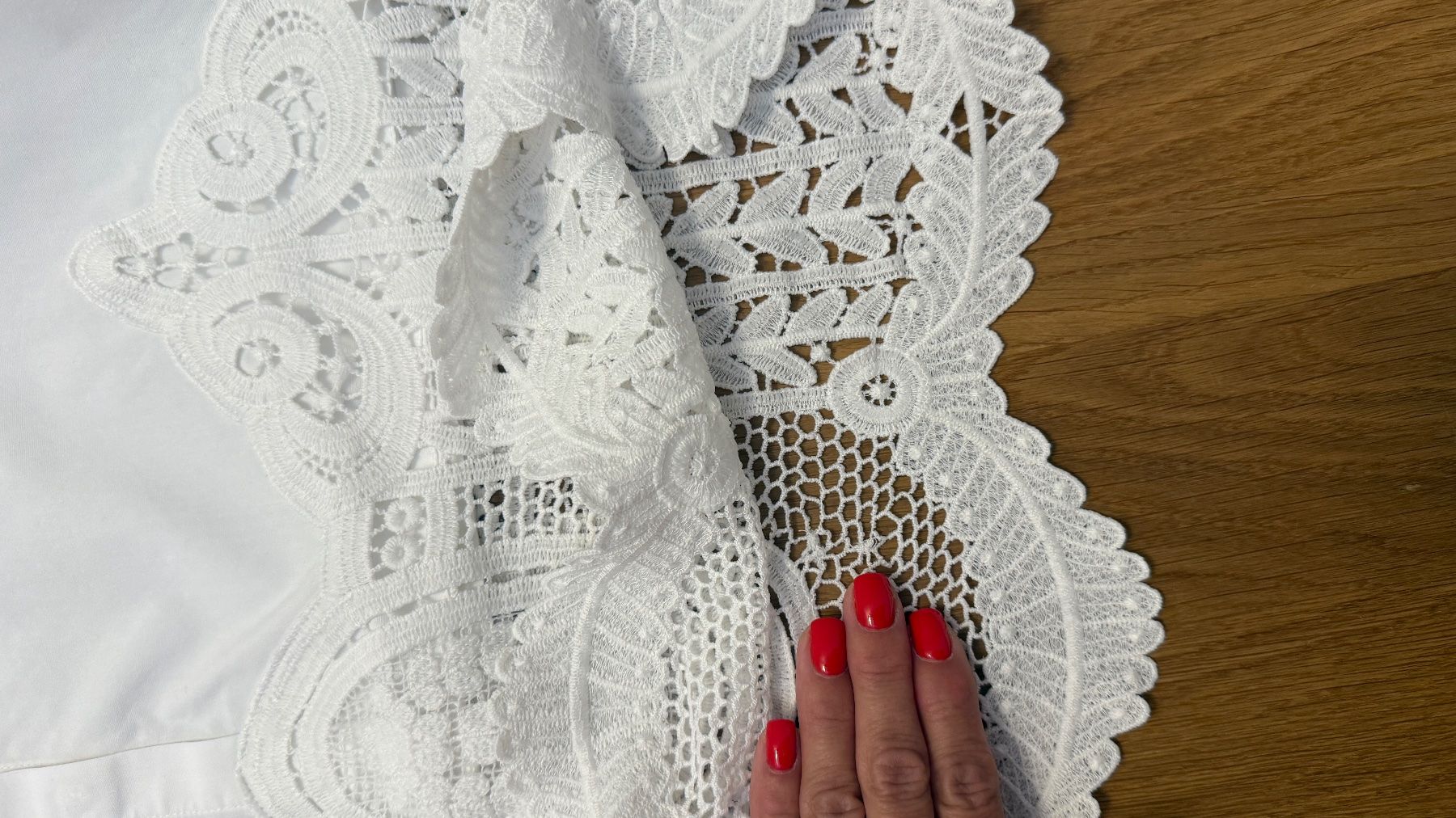 Maje Blusen: MAJE Hemd klassisch elegante Bluse weiss Baumwolle Spitze – Gebraucht aus Faulensee von Liebes_Kind_2019 7