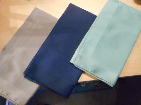 1 Seidentuch blau