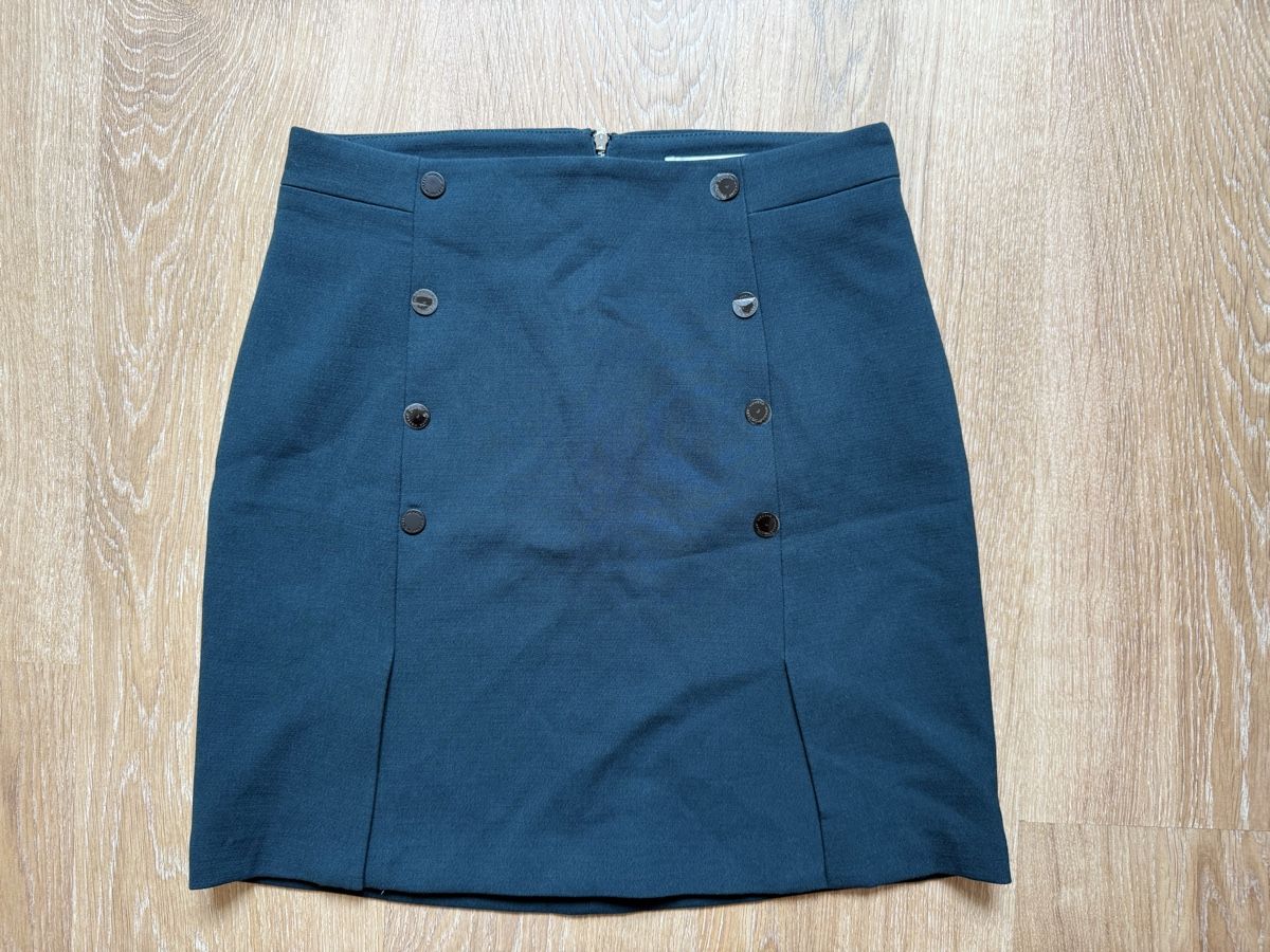 Morgan Gonne: Mini-jupe comme neuve vert bouteille Morgan, t.36/S – Usato da Tavannes venduto da Thriftshop