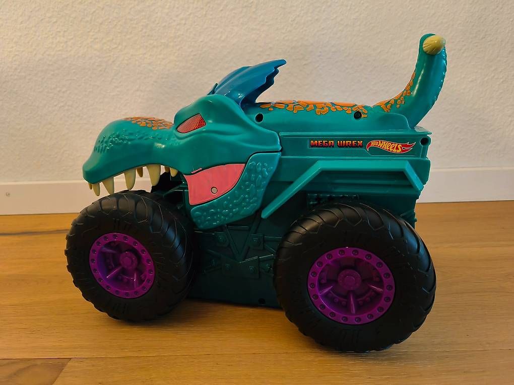 Hot Wheels Spielzeuge: Hot Wheels Monster Truck - Auto Chompin' Mega-Wrex – Gebraucht aus Steinhausen von surfero 2