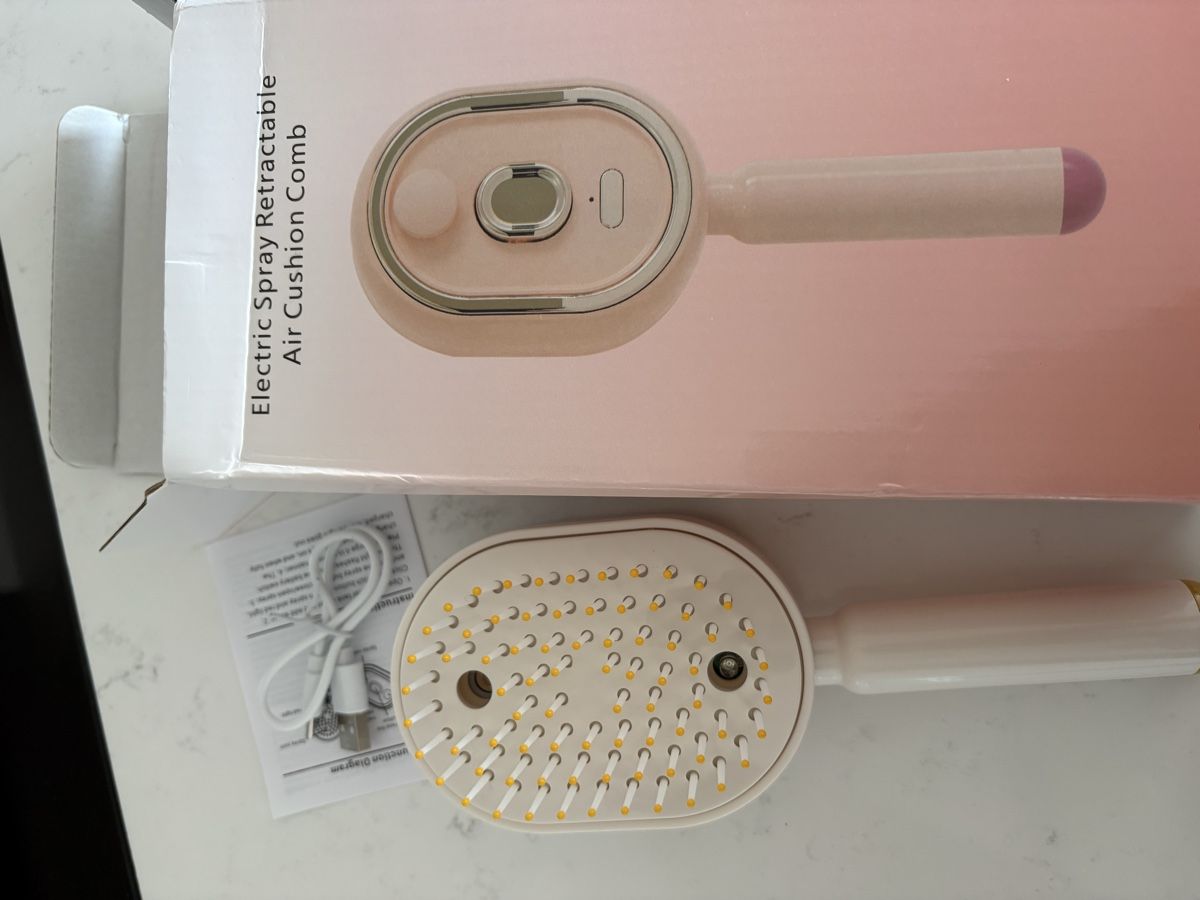 Altro per la cura dei capelli: Electric Spray Comb Retractable Air Cushion Comb NEW – Nuovo (secondo la descrizione) da Zürich venduto da zba_7pzv