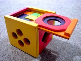 3D Holz Puzzle SOMA Würfel Denk Spiel Box Schiebe Deckel